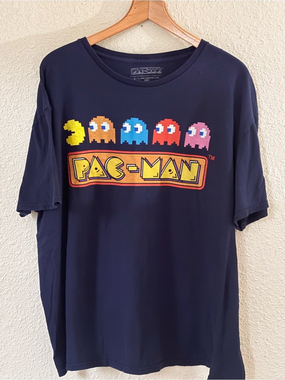 Pac-Man Licensed Retro Video Arcade Game  T-Shirt in Navy Men’s XXL